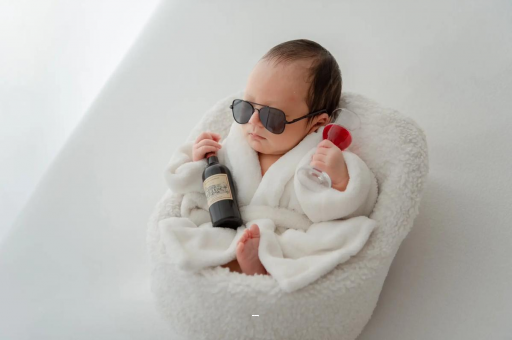 巢湖宝宝被蜜蜂蛰了